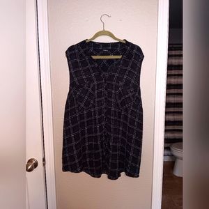 Torrid Button up Top